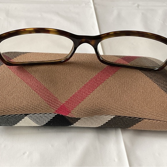 Burberry Eyeglasses Frame B2073 3002 Tortoise 53[]16-135 - Made in Italy - Picture 6 of 7